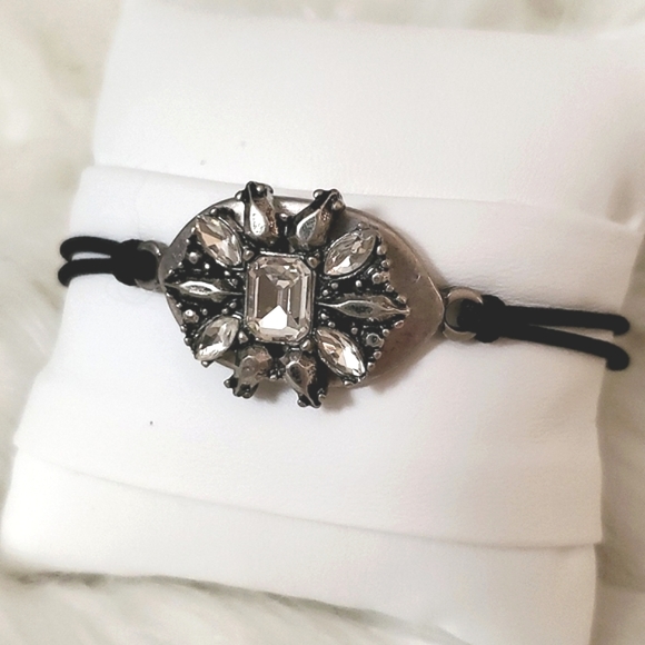 Stunning Boutique Silver and Rhinestone Bling Black Cord Bracelet - Picture 1 of 4